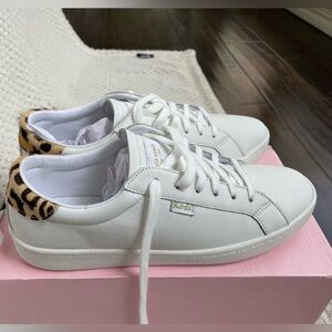 Keds Kate spade white sneakers w animal print size 7.5